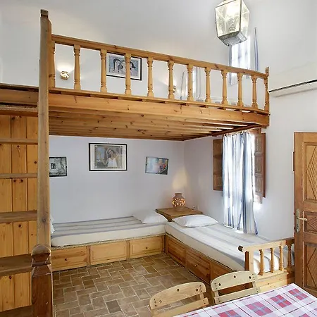 Melenos & Apartamento Líndos